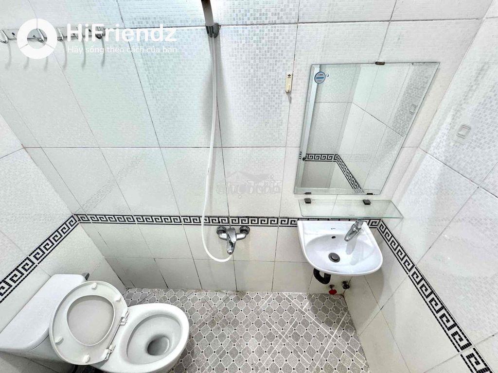 Stu thang máy full nội thất ngay q1 - Ảnh 4