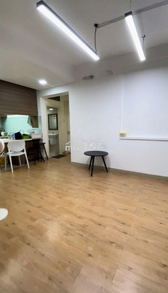 Cần pass lại 1p trong căn 2p ngủ