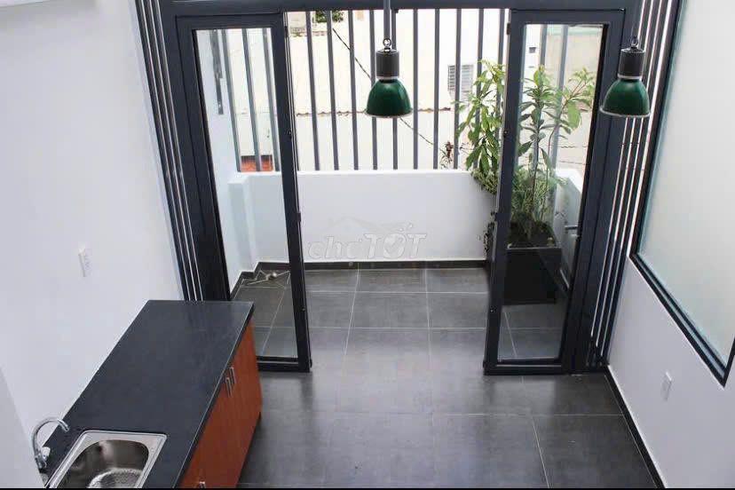 Cho thuê nhà, hbg, phan đăng lưu, 5pn, p.4, q.pn. gần mt. gần ngã 4 pn - Ảnh 4