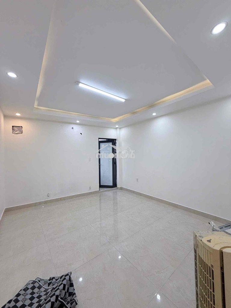Cho thuê phòng trọ mặt tiền phan đăng lưu phú nhuận
