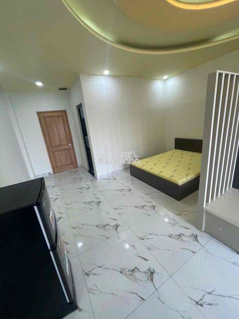 Studio cao cấp
