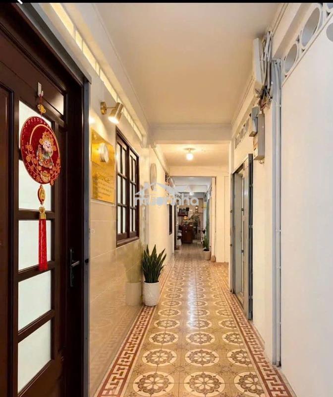 Cho thuê căn hộ chung cư đầy đủ tiện nghi vào ở liền; miễn trung gian
