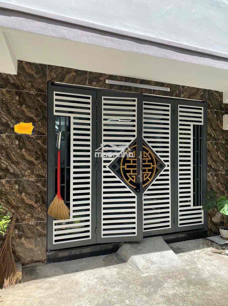 Nhà chính chủ ngay trung tâm q5 đường an bình