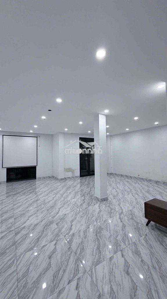 🔥 Cho thuê văn phòng  – vinhomes grand park 🔥