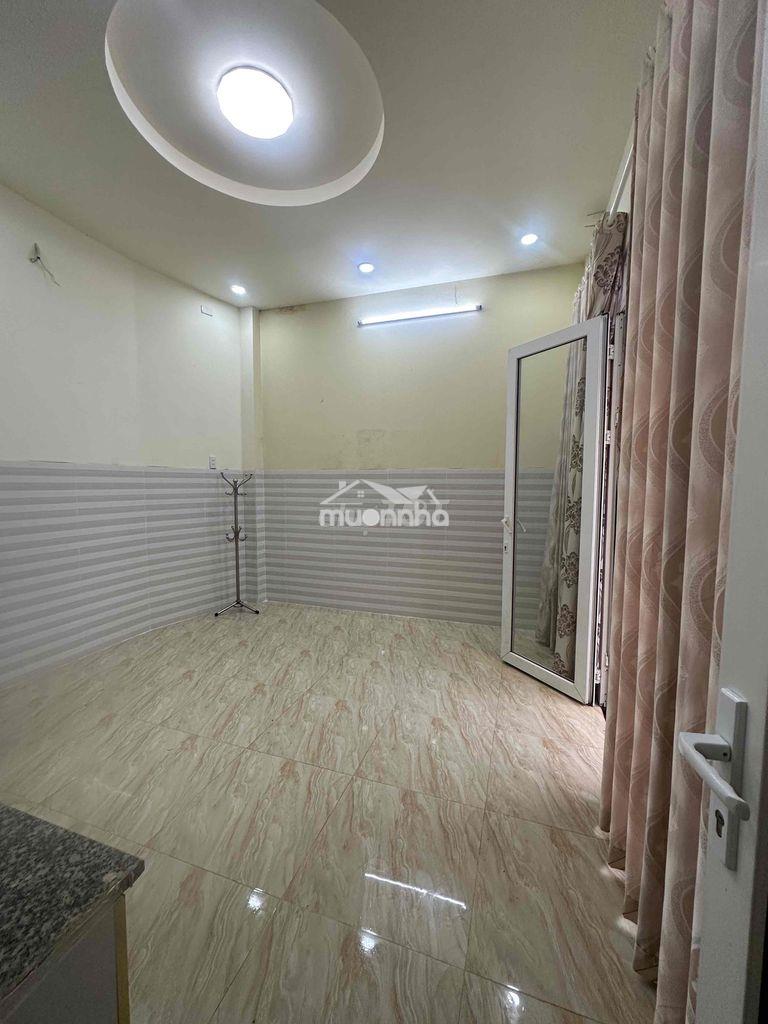 Cho thuê phòng trệt  27 m2 cmt8 quận 10 - Ảnh 3