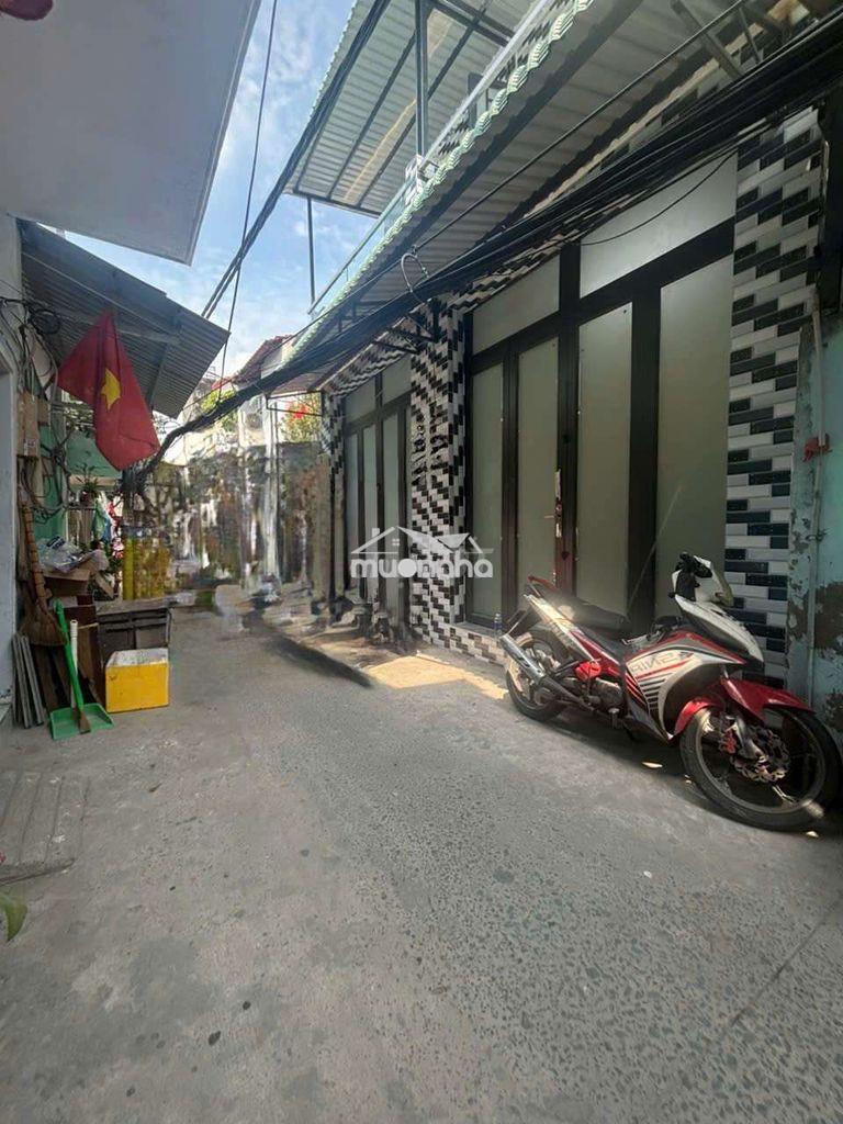 Nhà hẻm ôtô - gần bxq8
