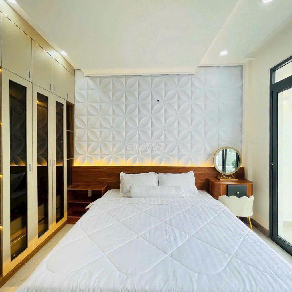 Nhà nguyên căn 4 tầng, 4x12m, full nội thất đường nguyễn tư giản - Ảnh 3