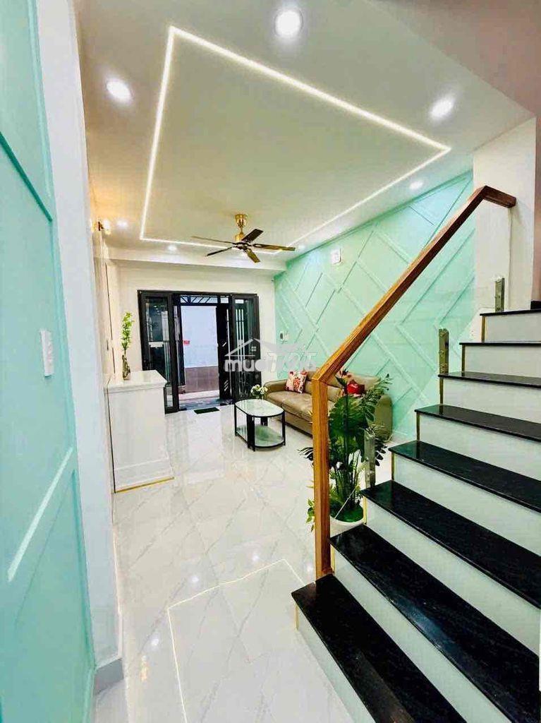 Bán nhà mới đẹp ngay parc mall cao lỗ quận. 8 - nhỉnh 4ty.