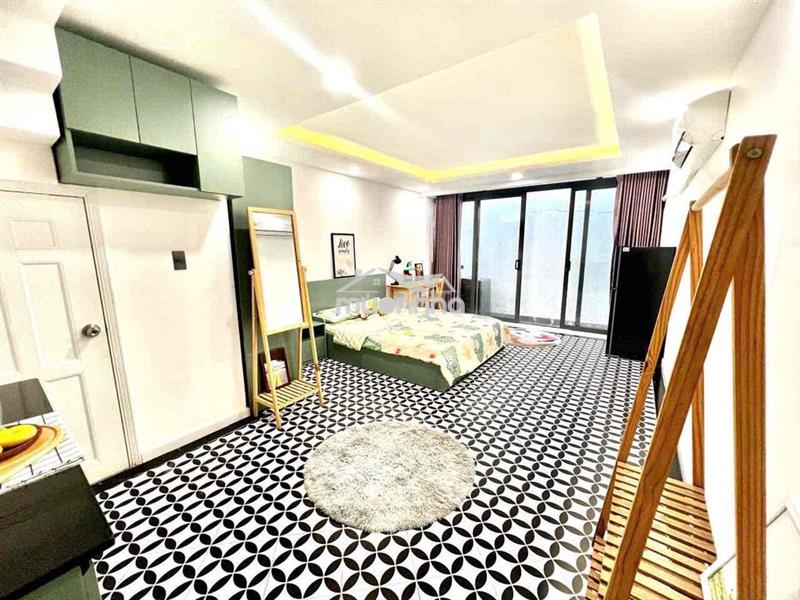 Studio full nội thất, ban công ngay trung tâm quận 7