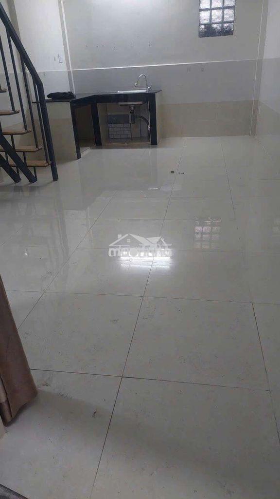 Nhà nc mới đẹp 4x8 tr lầu 1pn 2vs phó đức chính q1 - Ảnh 3