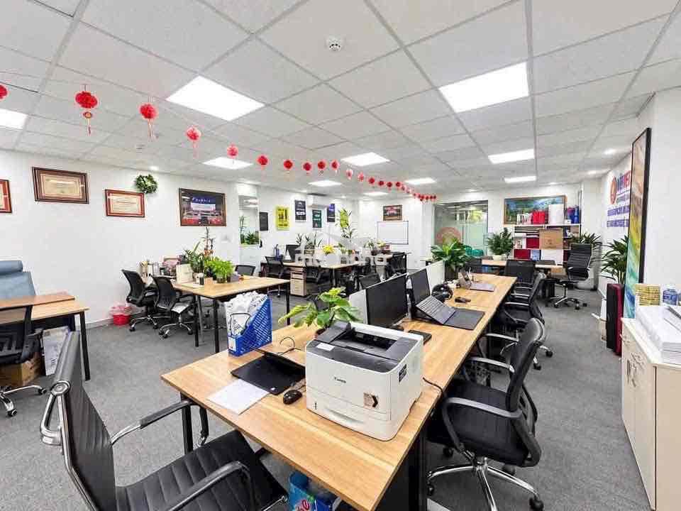 Cho thuê vp trệt tân cảng 90m2 ngăn sẵn 2 phòng gần ga metro tân cảng - Ảnh 3