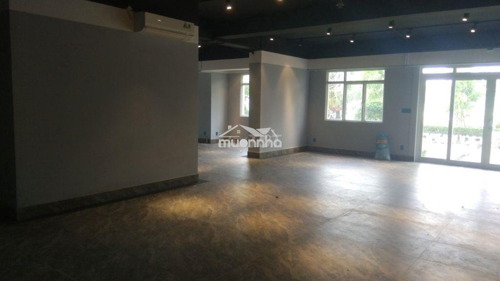 Chủ nhà cần bán căn hộ shophouse giai việt tầng trệt, - Ảnh 2