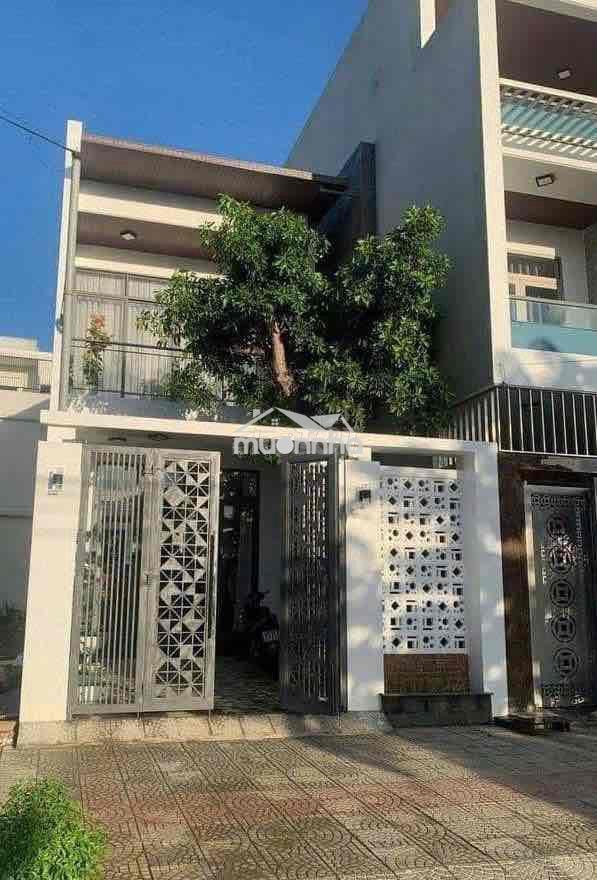 Cho thuê căn nhà hẻm đường tân sơn nhì, 2 phòng ngủ, 5mx16m, 1 lầu, gi
