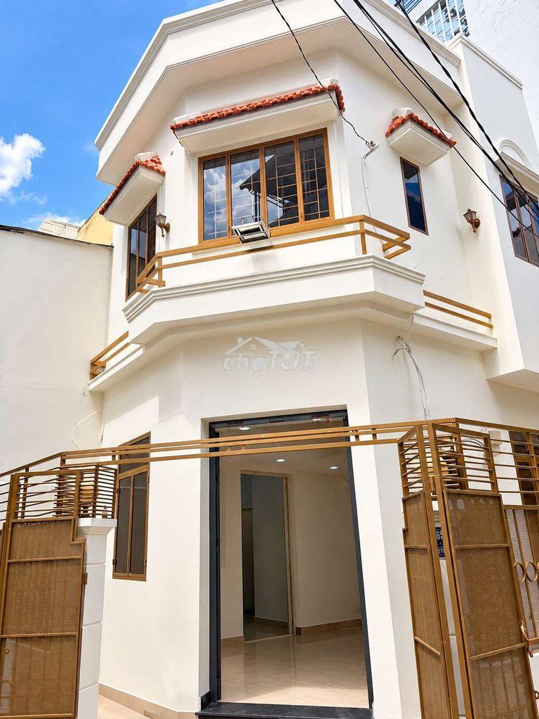 Chủ ngộp bán gấp căn góc phan đình phùng, 42m² giá 5 tỷ 8