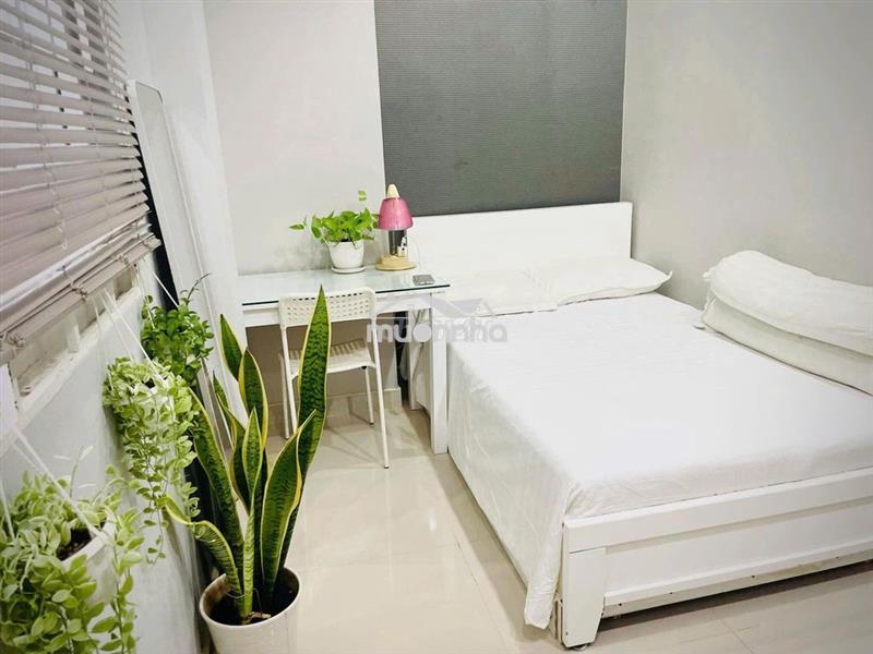 25tr, nhà đẹp hxh  50m2 | 3 tầng - vòng xoay bến thành, giá trị dv cao