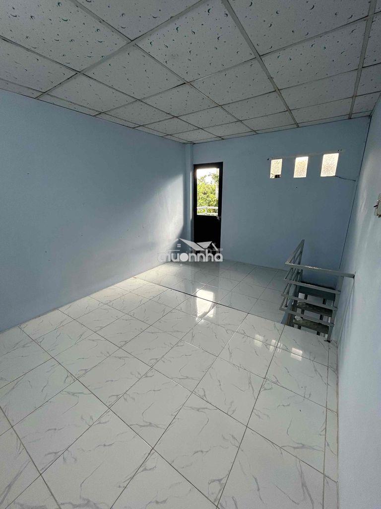 Nhà bán hẻm xe hơi- ngay gần chợ trường - Ảnh 3
