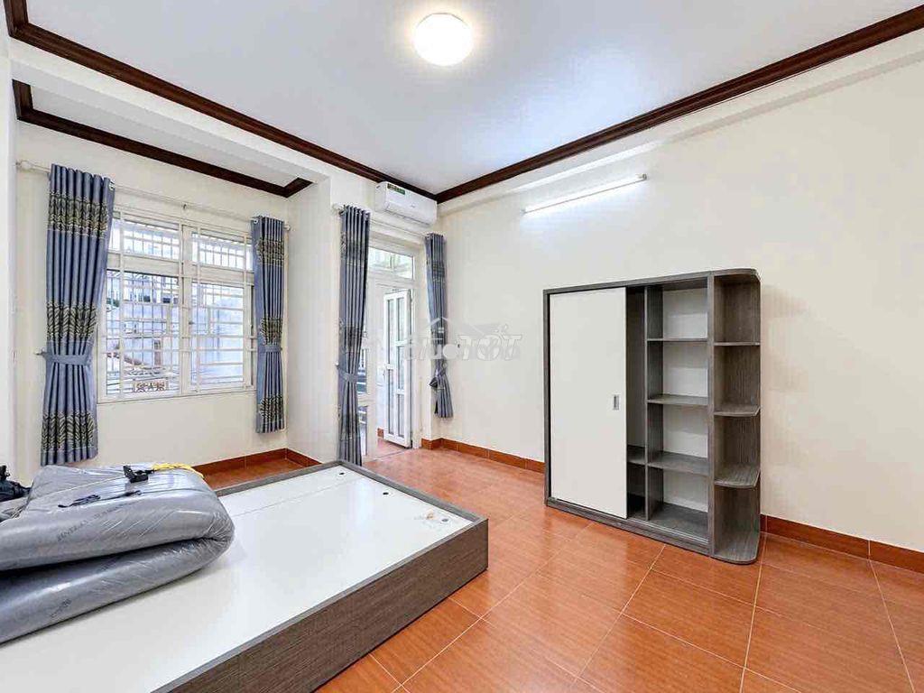 Phòng ban công siêu rộng – full nội thất - Ảnh 2