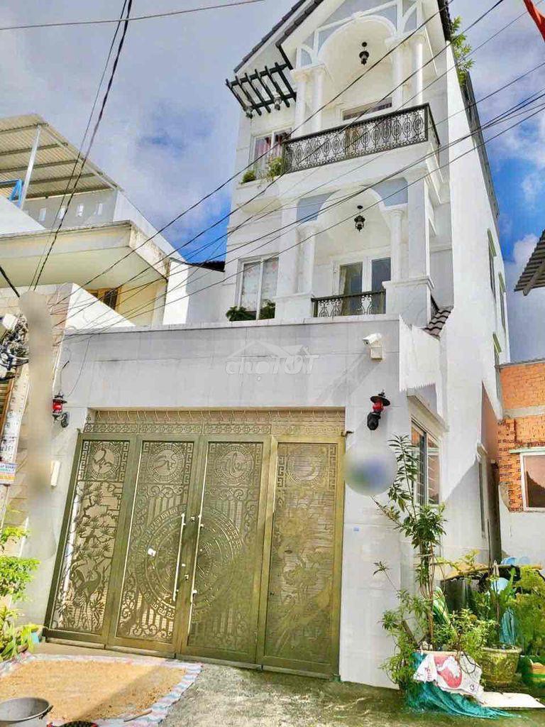 Nhà mới đẹp(5x20m) hương lộ 2 3tầng 4pn 5vs hẻm xe tải