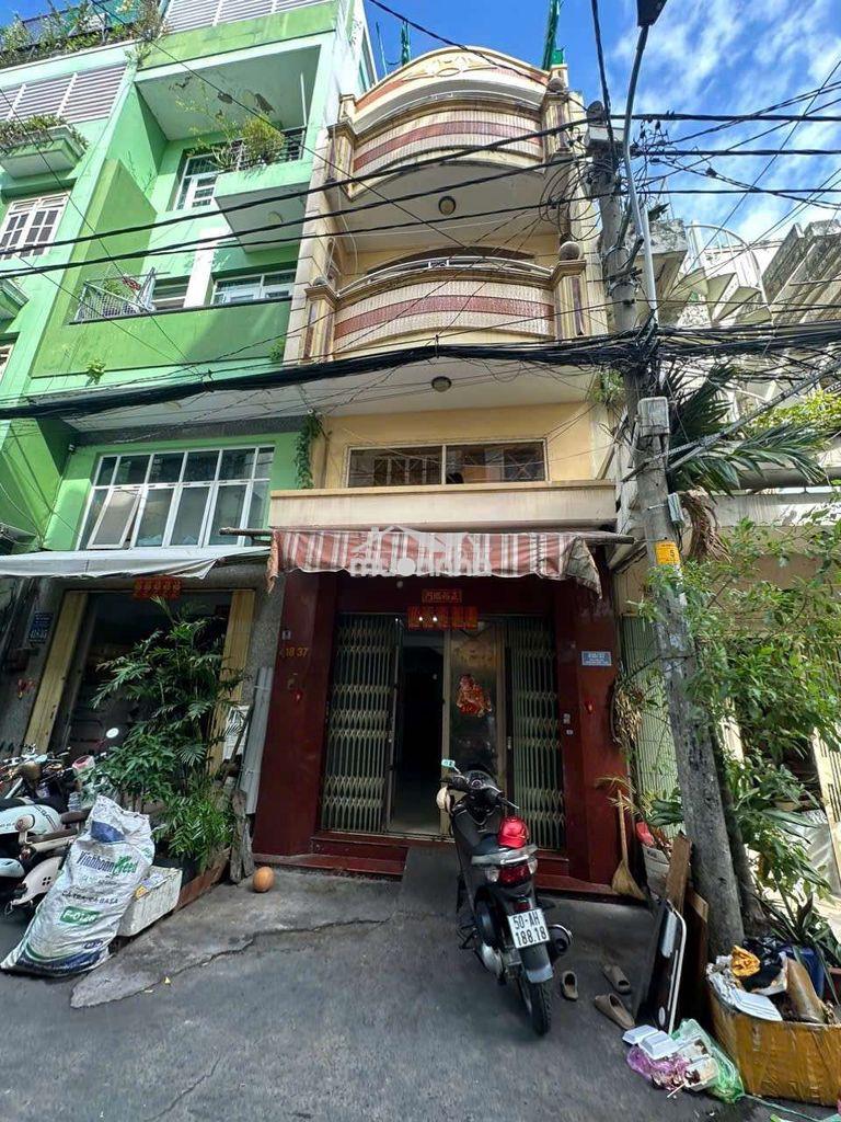 Bán nhà hẻm xe tải hồng bàng phường 1 quận 11. 2 lầu sân thượng