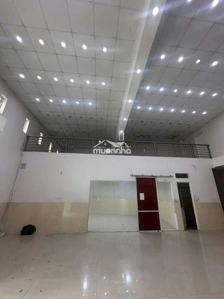 Kho đẹp nền gạch men gò xoài 270m2 - Ảnh 3