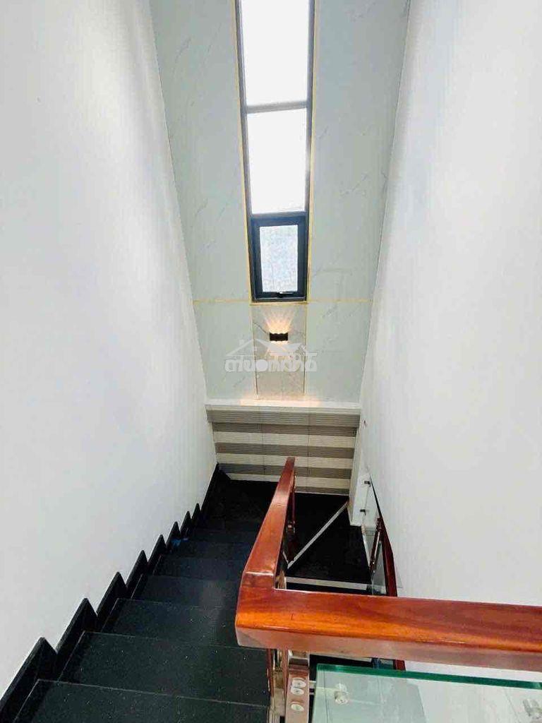 Nhà dtích lớn 75 m2 đất (5.2x14m),hẻm rộng 6 mét, âu dương lân p3 q8 - Ảnh 4