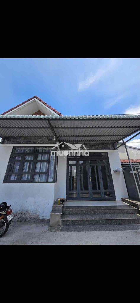 Cho thuê nhà sân vườn an phú đông giá 7,5 triệu