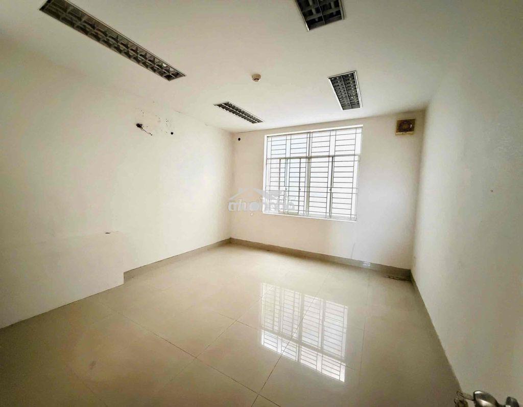 Nhà rộng mới, hẻm xh - dt 4x 18m hàng xanh sát q1, 1trệt 1lầu sân xe - Ảnh 4