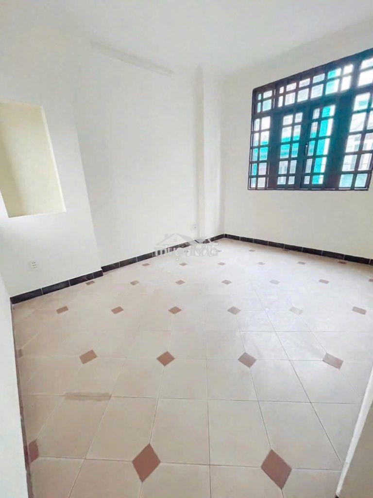 Nhà cho thuê ngang 7.5m- hx tải đoàn thị điểm 2 lầu, st 4pn giá 18 tr  - Ảnh 3