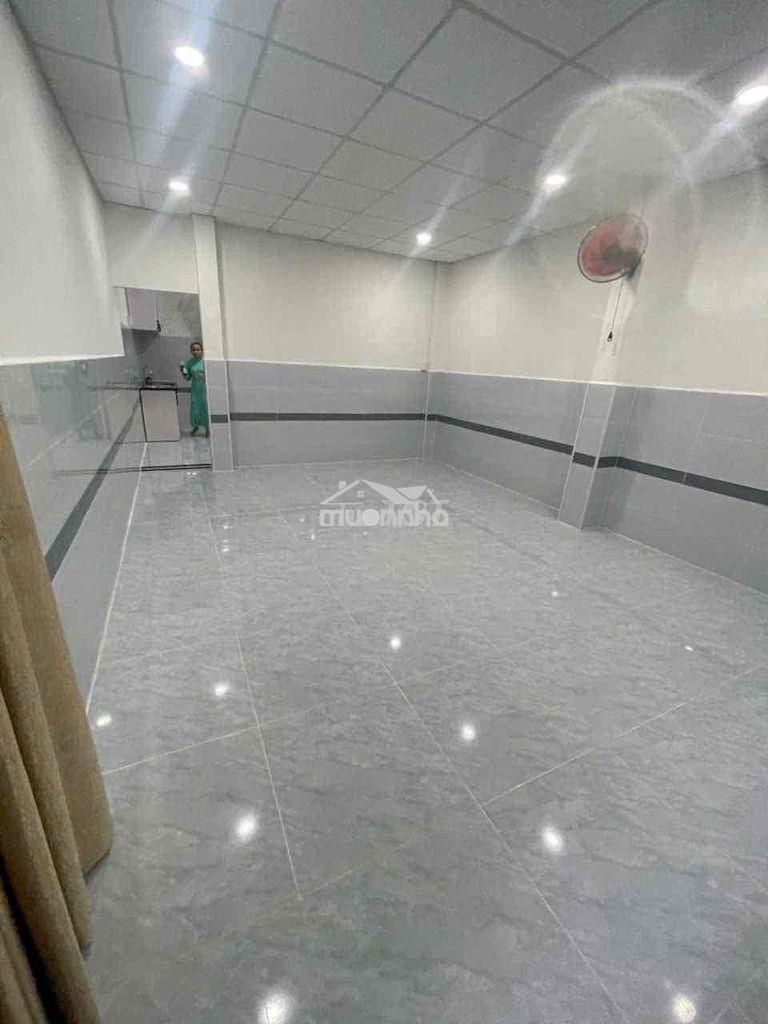 Nhà cho thuê hẻm tô hiến thành sẵn nội thất cơ bản - 4m x 10m - 2pn - Ảnh 2