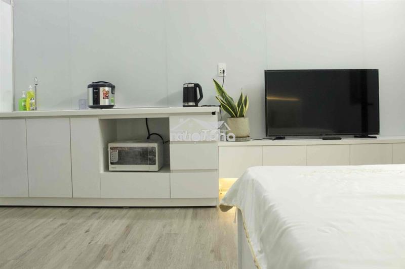 Ở gần sân bay – phòng đẹp 19 hồng hà