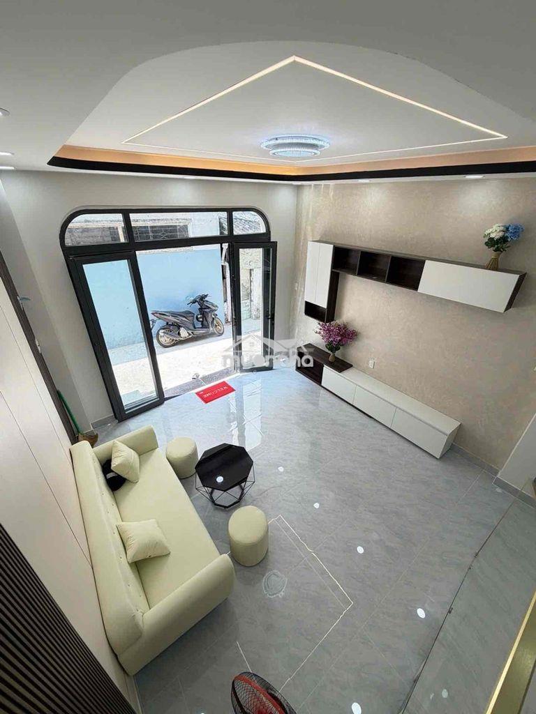 Nhà ngay bà hom q6 - 3 pn kiên cố - Ảnh 2