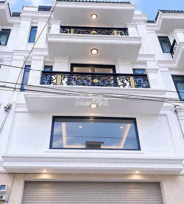 Cho thuê nhà nguyên căn 5x11m 4pn thạnh xuân q12