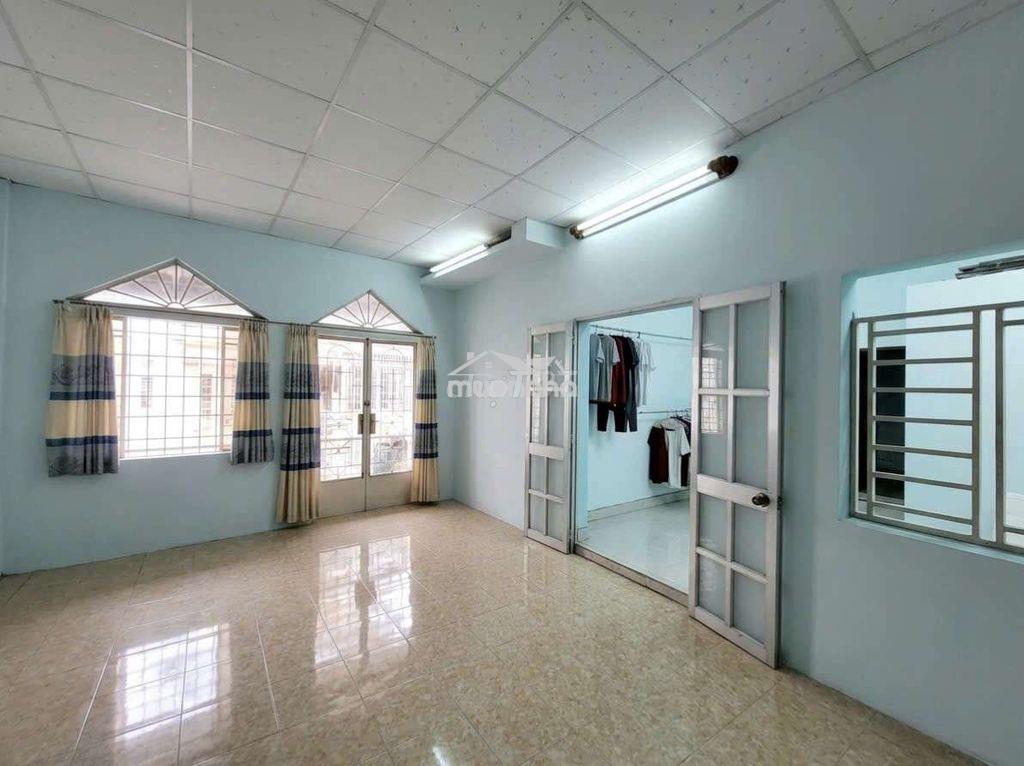 Nhà mới rộng rãi 70m2 chỉ 19tr tại thích quảng đức  - Ảnh 2