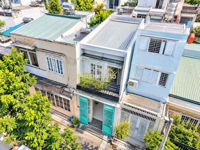 Bán nhà quận 7 gần nguyễn thị thập, 2 tầng btct, 2pn