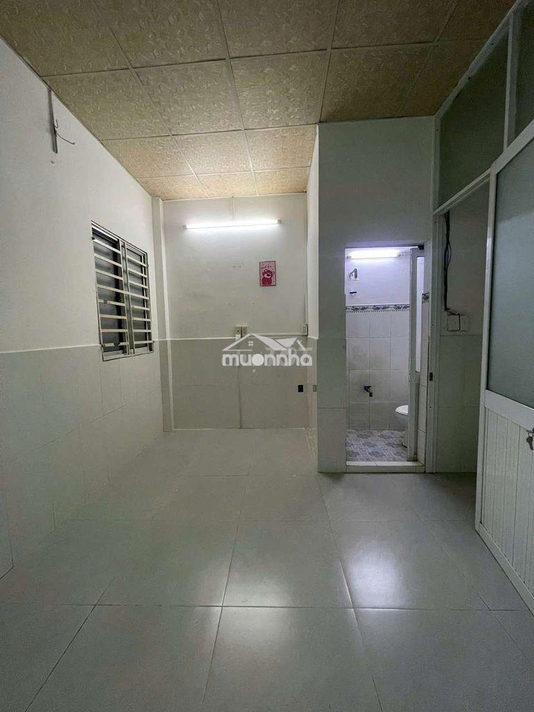 Nhà xinh hẻm lớn - Ảnh 2