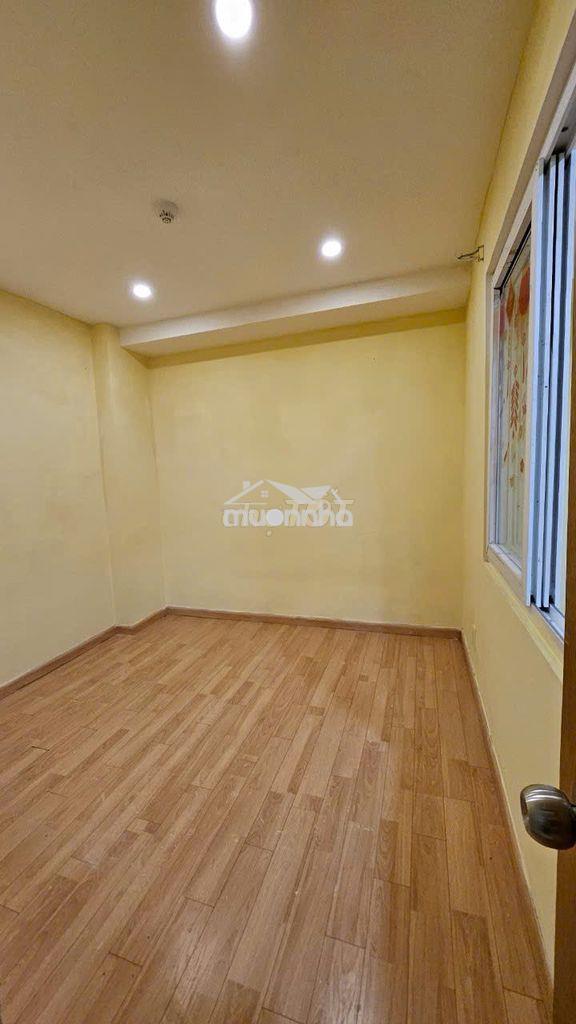 Cần cho thuê căn hộ starlight  q6 dt 60m2 , 2pn, 1wc giá  8tr