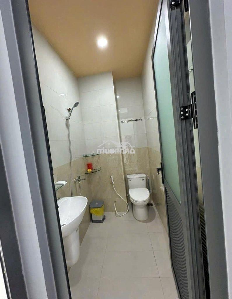 Cho thuê nhà hẻm xe hơi, lạc long quân, q.11, 9.9 triệu/tháng - Ảnh 2