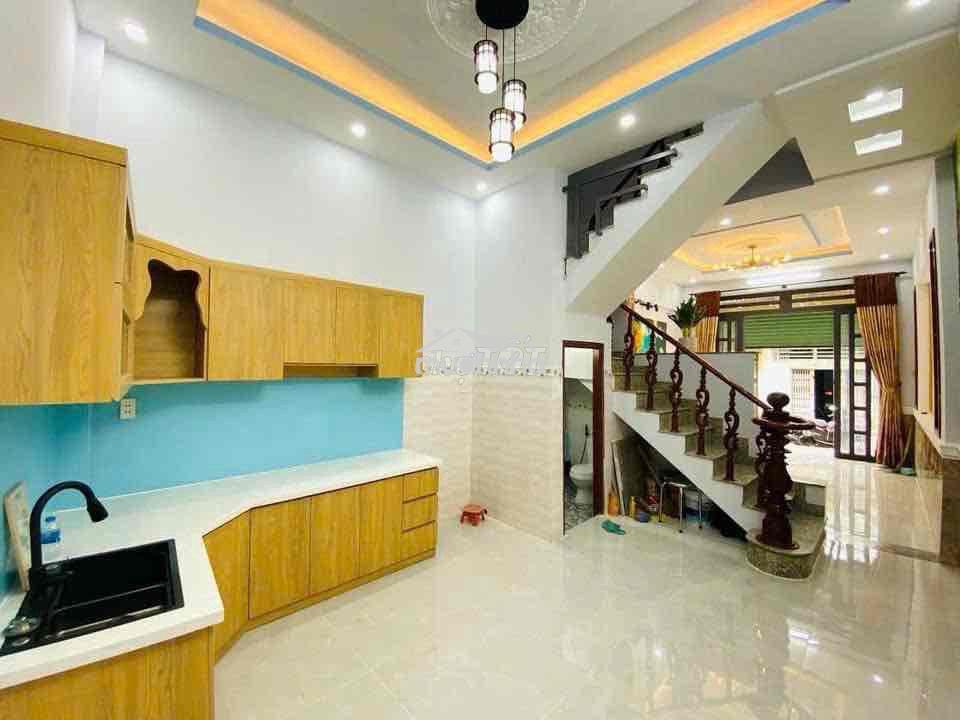 Nhà hẻm kinh doanh 4*11, 1 trệt 2 lầu giá 12.5tr/1t - Ảnh 3