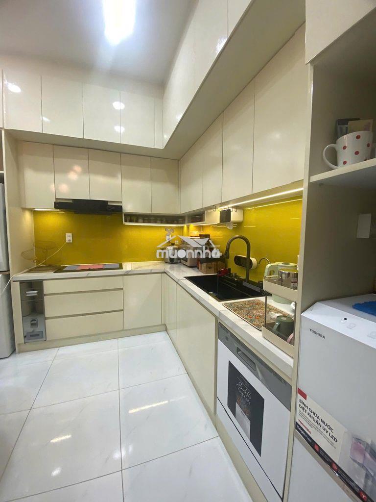 Nhà đẹp lê hồng phong q10| 3,5 x 9 - 3 tầng| 5 tỷ