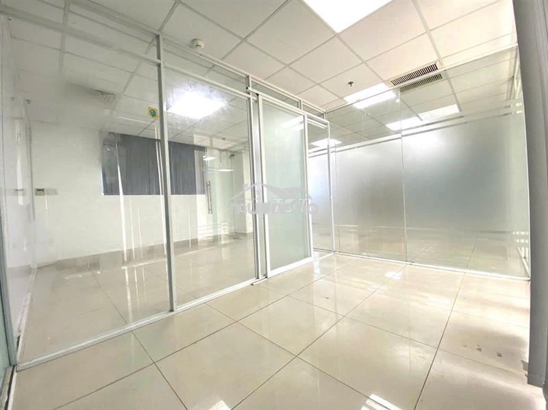 Cho thuê văn phòng nguyễn xí 73m2 giá 19 triệu