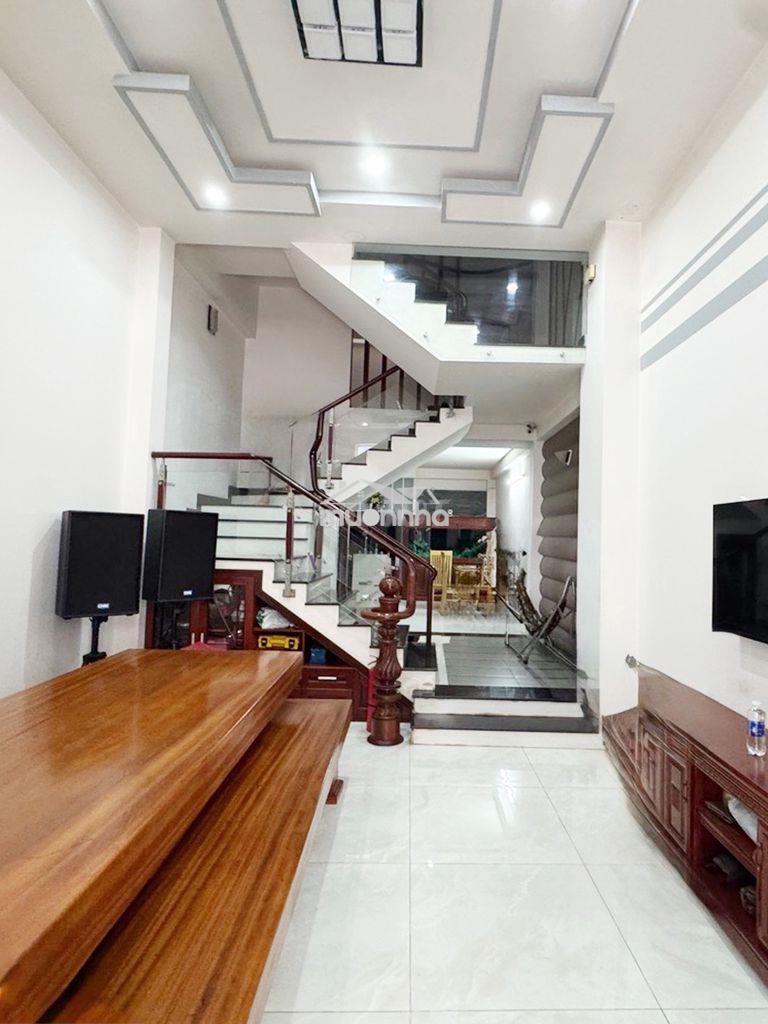 Nhà lạc long quân, sát công viên đầm sen, hẻm xe hơi thông khắp nơi. - Ảnh 2