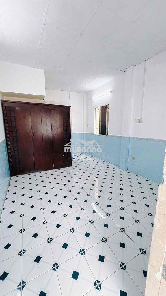 Cho thuê phong ngay đh nguyễn tất thành - Ảnh 2