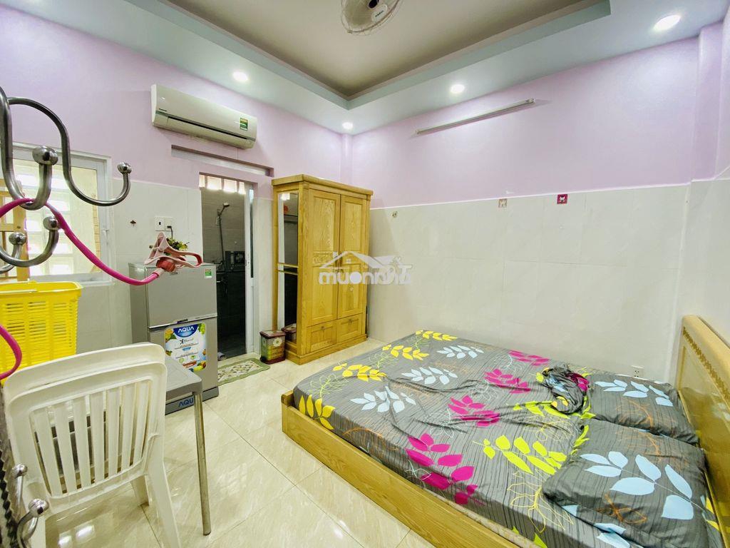 Phòng full nội thất, siêu thoáng ngay 183 tôn thất thuyết q4 giá rẻ - Ảnh 2